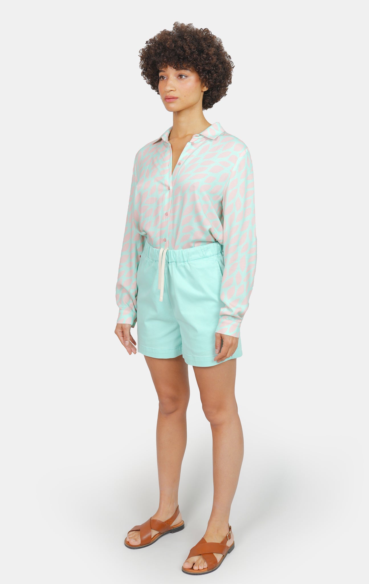 ABBY mint loose shorts